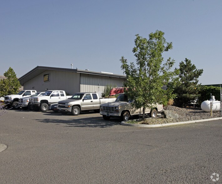 More Photos Of 12155 Truckee Canyon Ct, Sparks Truck Terminal For Sale