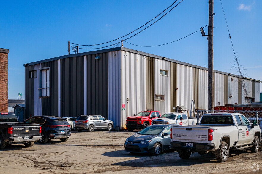 More Photos Of 45 Boul Saint-Joseph, Lachine Manufacturing For Lease