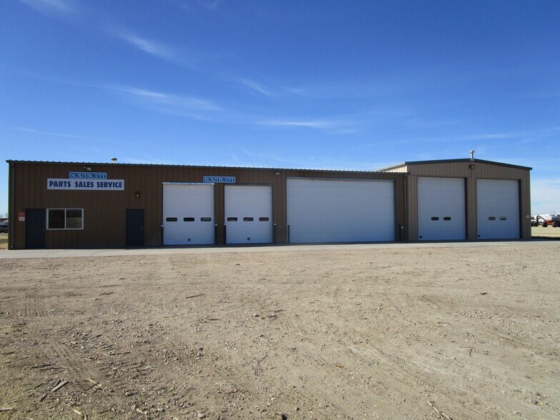 More Photos Of 2105 N Vfw Rd, Garden City Industrial For Lease