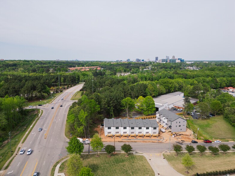 More Photos Of 1534 Kirkland Rd, Raleigh Multifamily For Sale