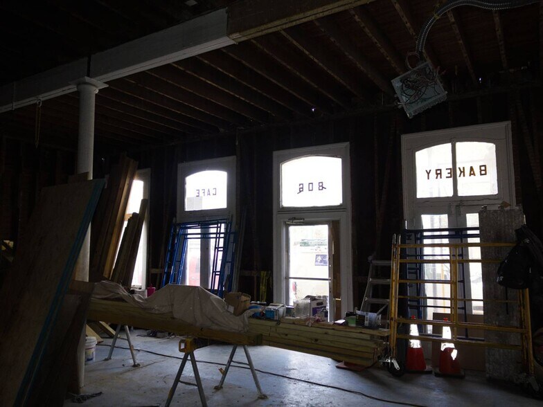 More Photos Of 806 N Rampart St, New Orleans General Retail For Lease