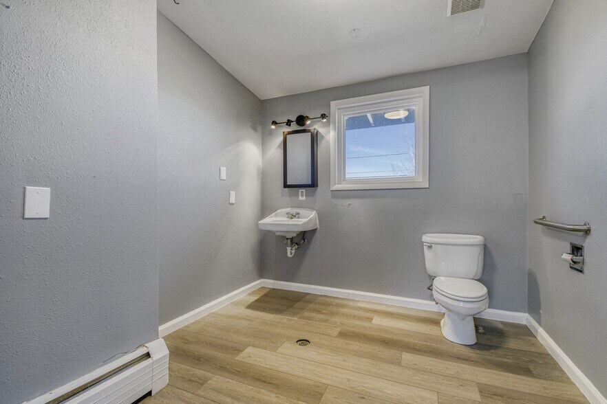 More Photos Of 8221 Bradburn Dr, Westminster Office For Sale