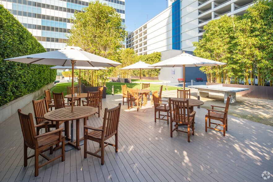 More Photos Of 222 N Pacific Coast Hwy, El Segundo Coworking Space