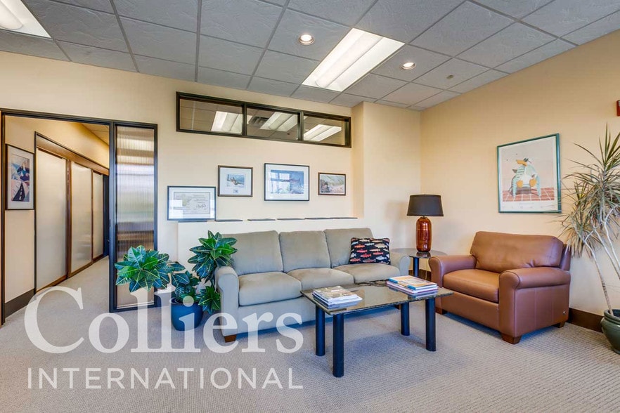 More Photos Of 420 W Main St, Boise Office For Sale