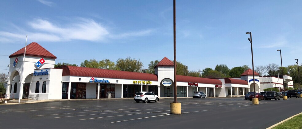 More Photos Of 1211 N Madison Ave, Greenwood Unknown For Lease