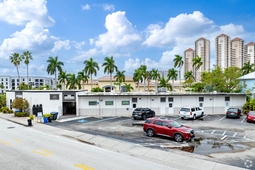 More Photos Of 2161 Mcgregor Blvd, Fort Myers Office For Sale