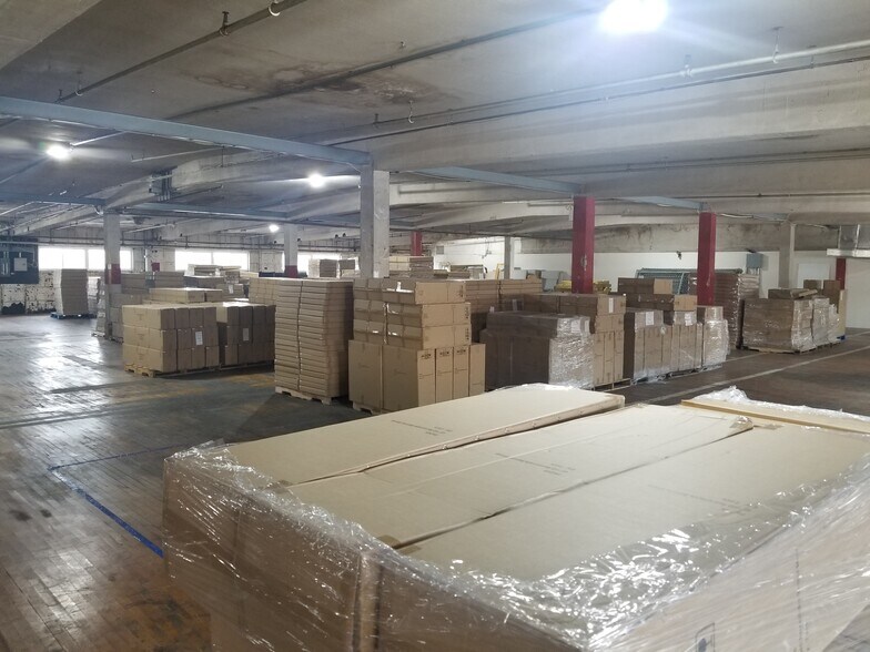 More Photos Of 315-329 E 2nd St, Boyertown Flex For Sale