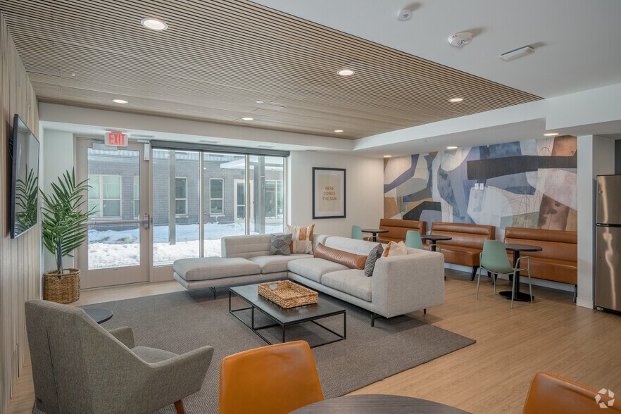 More Photos Of 1835 University Ave W, Saint Paul Apartments For Lease