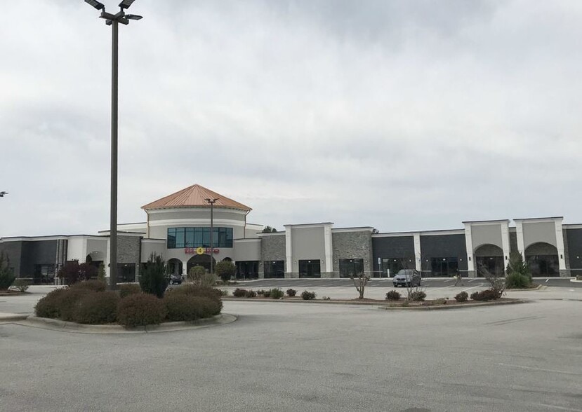 More Photos Of 7835 Good Middling Dr, Fayetteville Unknown For Lease