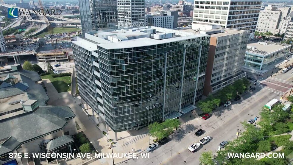 Primary Photo Of 875 E Wisconsin Ave, Milwaukee Office For Lease