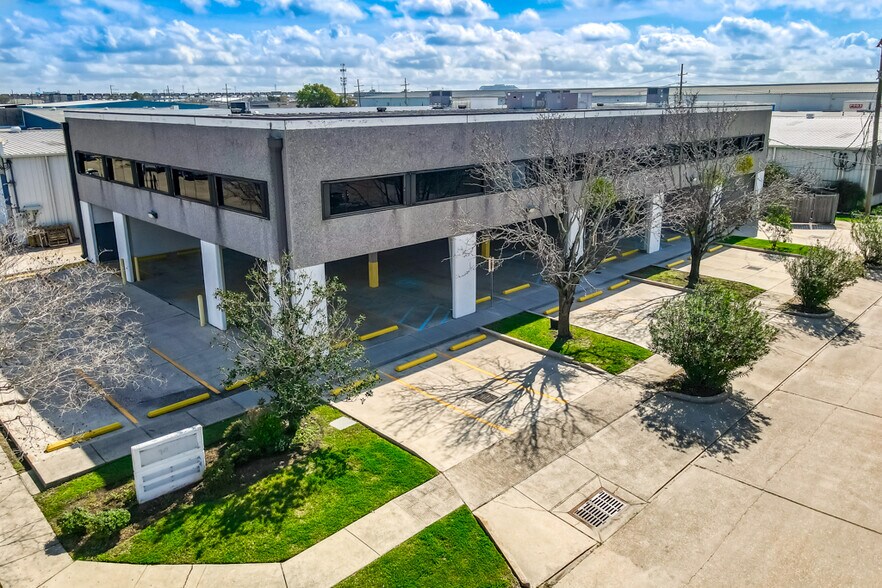 Primary Photo Of 1425 Sams Ave, New Orleans Office For Sale