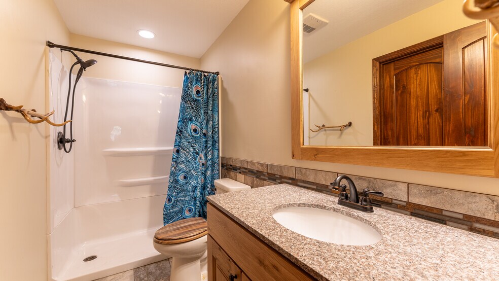 More Photos Of 283 Broken Post, Richland Specialty For Sale