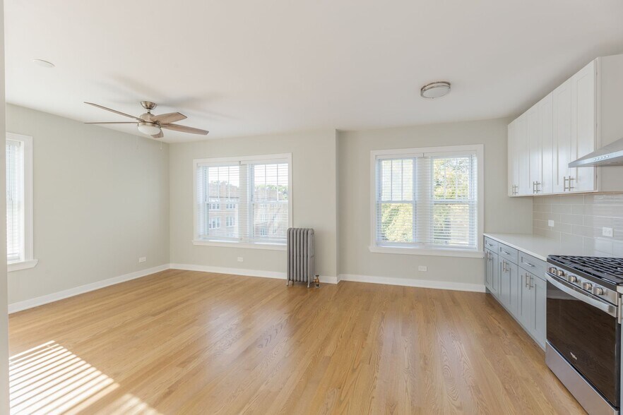 More Photos Of 5202-5216 N Damen Ave, Chicago Apartments For Lease