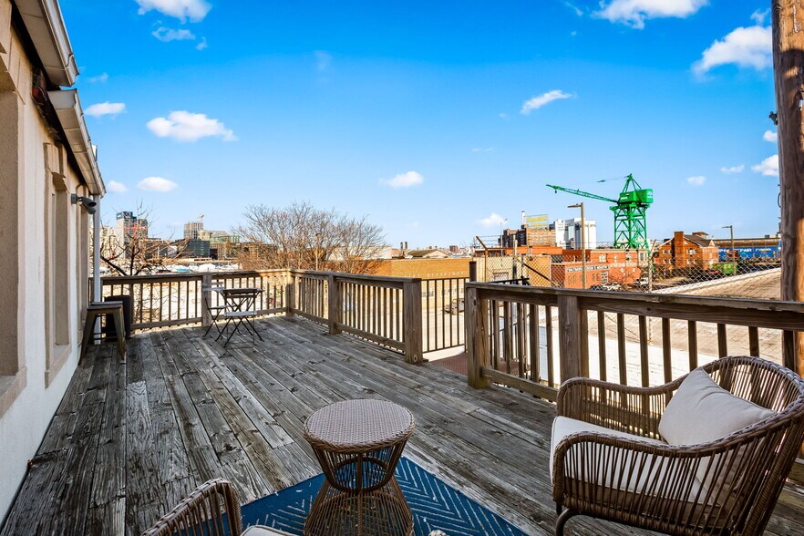 More Photos Of 1400 Key Hwy, Baltimore Restaurant For Lease