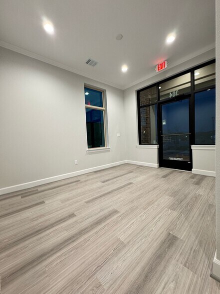 More Photos Of 7700 Preston Rd, Frisco Medical For Lease