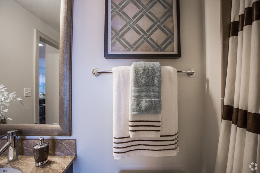 More Photos Of 8710 Cameron St, Silver Spring Apartments For Lease