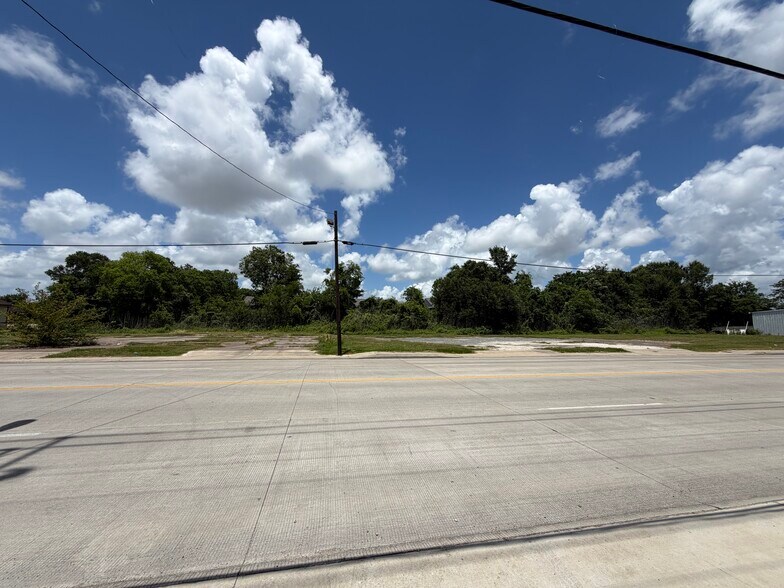 More Photos Of 3490 Washington Blvd, Beaumont Land For Sale
