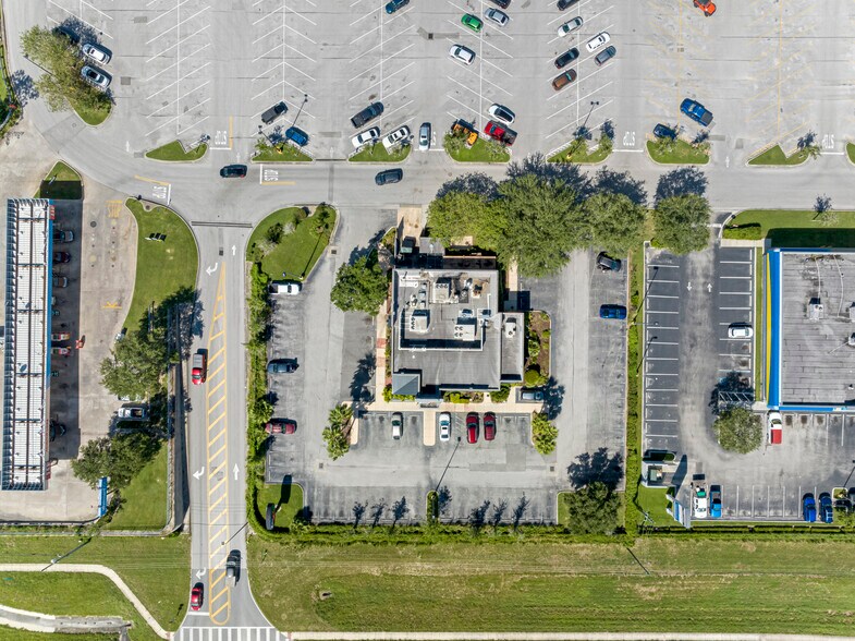 More Photos Of 7643 Gall Blvd, Zephyrhills Restaurant For Sale