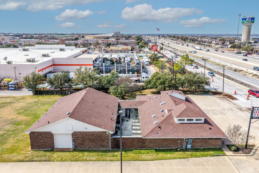 More Photos Of 801 E Interstate 30, Rockwall Freestanding For Sale