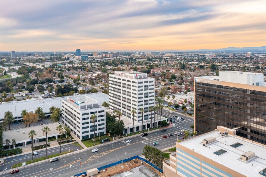 More Photos Of 500 S Main St, Orange Office For Lease