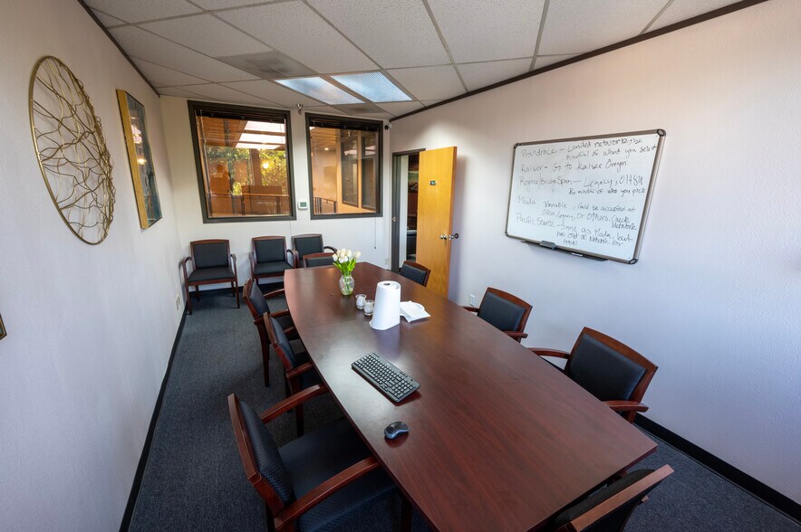More Photos Of 8196 SW Hall Blvd, Beaverton Office For Lease