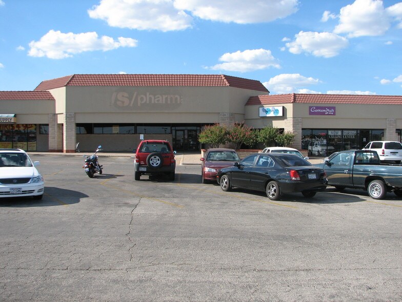 More Photos Of 1083 N Judge Ely Blvd, Abilene Unknown For Lease