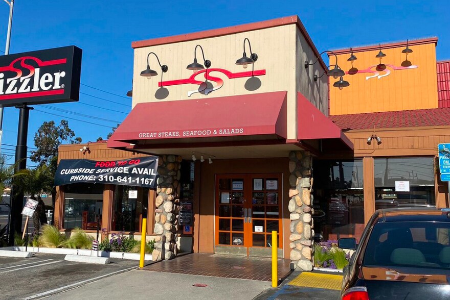 More Photos Of 5856 W Manchester Ave, Los Angeles General Retail For Lease
