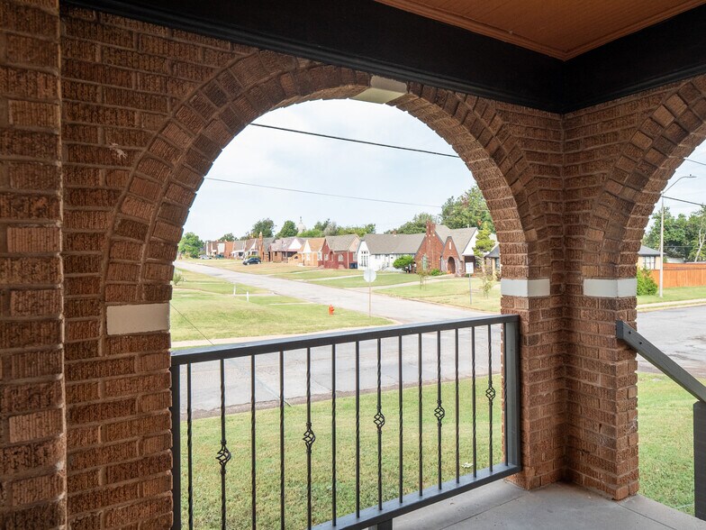 More Photos Of 1000 NE 19th St, Oklahoma City Multifamily For Sale