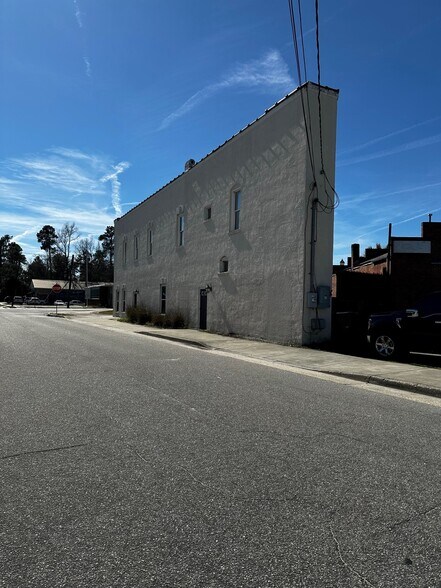 More Photos Of 1 Cantey, Summerton Office For Sale