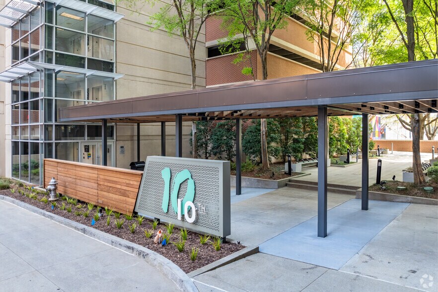 More Photos Of 10 10th St, Atlanta Office For Lease