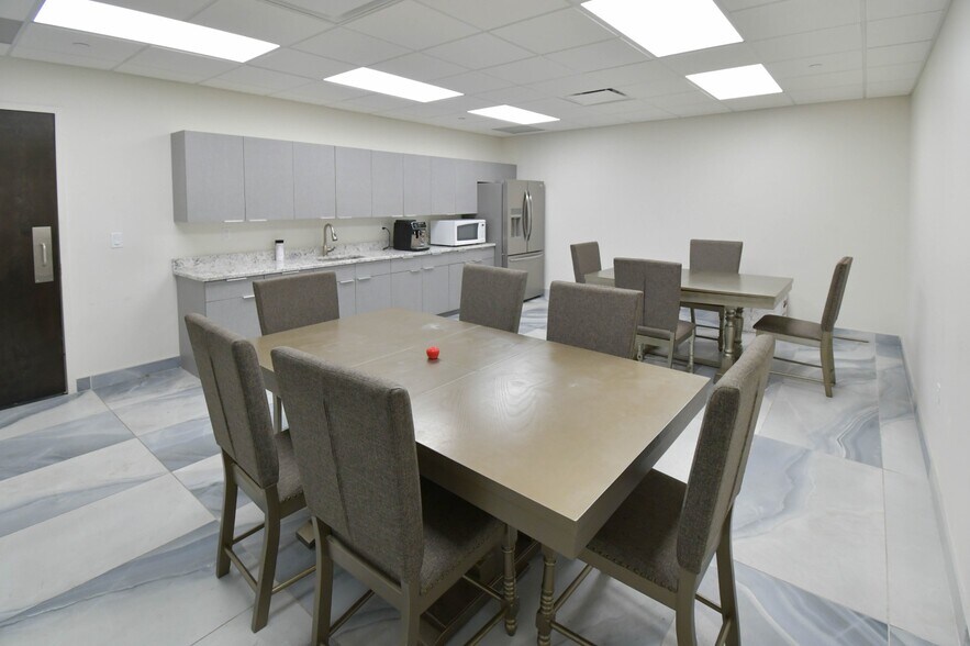 More Photos Of 16 Abeel Rd, Monroe Township Warehouse For Sale