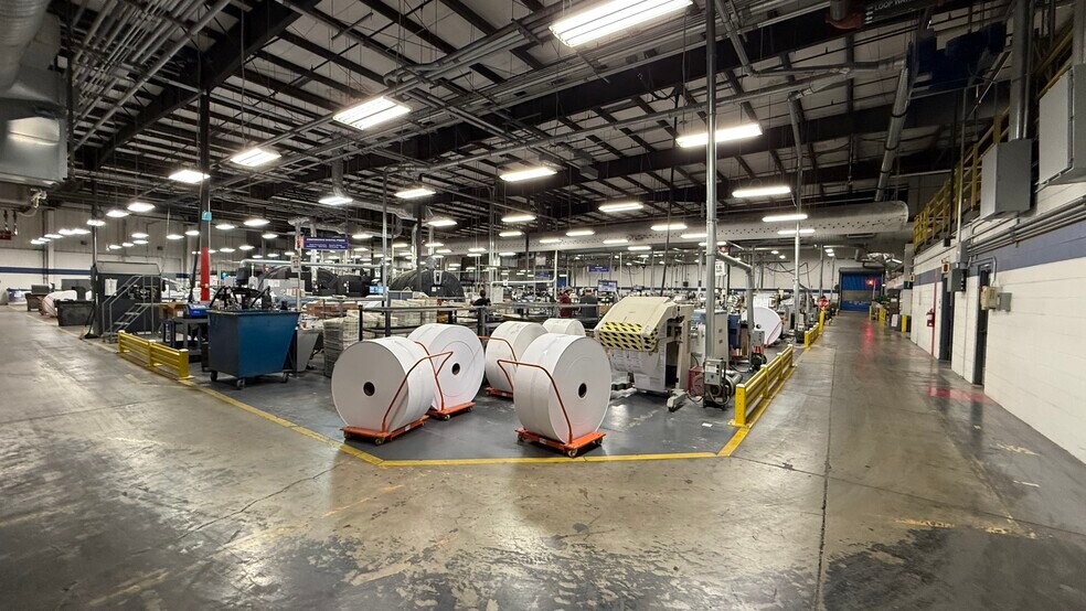 More Photos Of 100 Industrial Dr, Hamburg Distribution For Sale