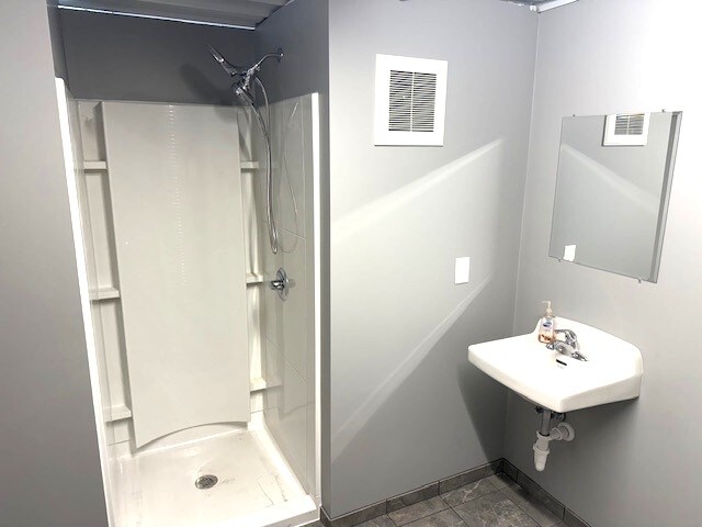 More Photos Of 16651 Polk St NE, Ham Lake Warehouse For Sale