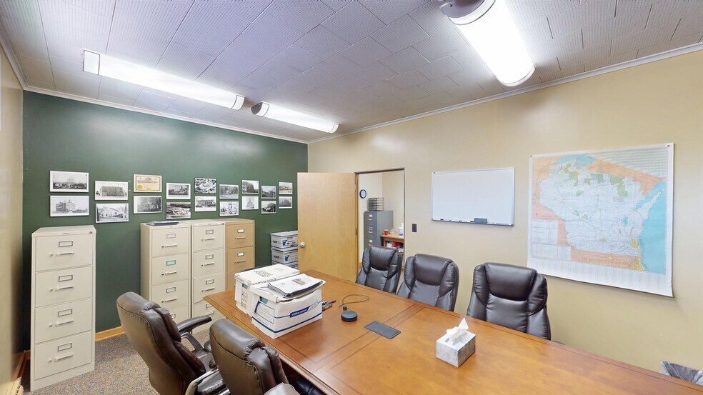 More Photos Of 22766 S Main St, Ettrick Office For Sale