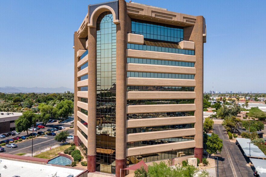 More Photos Of 2800 N 44th St, Phoenix Office For Sale