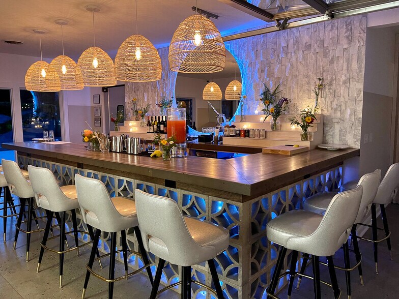 More Photos Of 215 N Mill St, Northport Restaurant For Sale