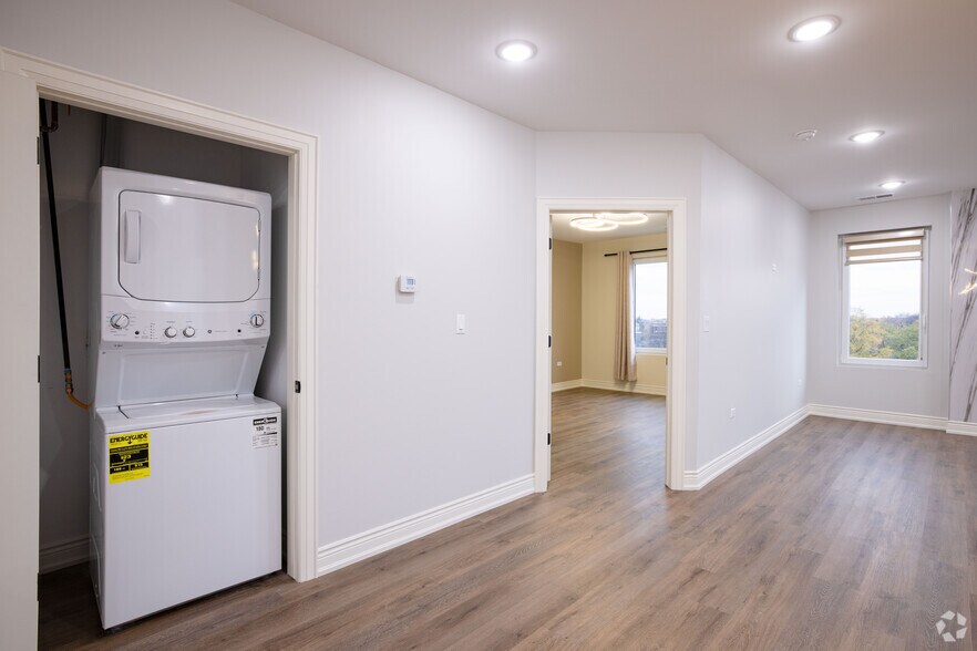 More Photos Of 9600 Franklin, Franklin Park Apartments For Lease