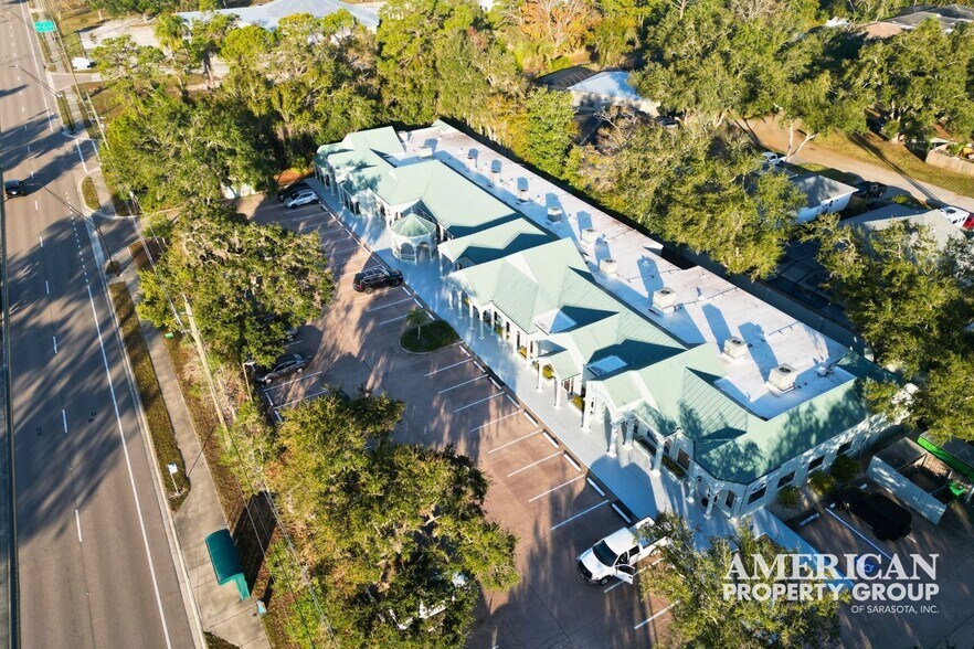 More Photos Of 7255-7275 Bee Ridge Rd, Sarasota General Retail For Lease