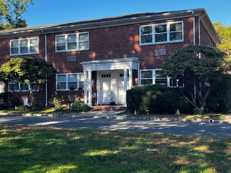 More Photos Of 56 Mechanic St, Millburn Apartments For Sale