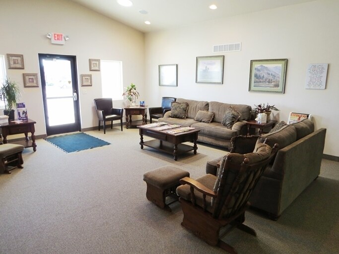 More Photos Of 2300 Gasser Rd, Riverton Medical For Sale
