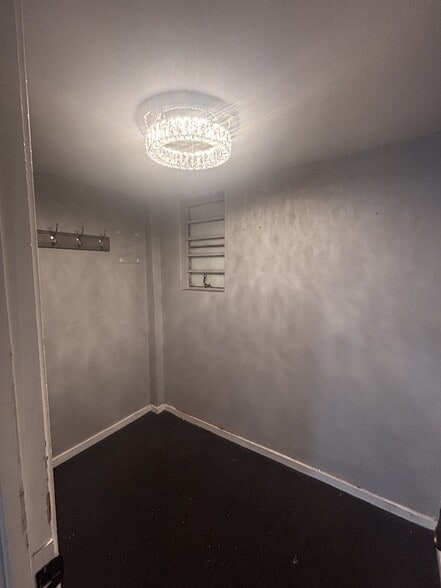 More Photos Of 1222 H St, Modesto Storefront For Lease