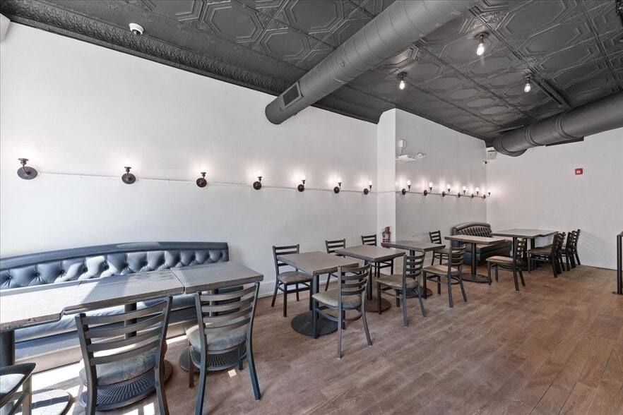 More Photos Of 1500 Race St, Cincinnati Apartments For Lease