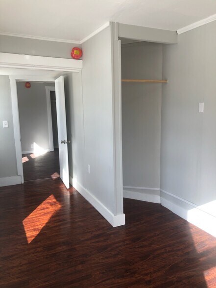 More Photos Of 14 Cedar St, Skowhegan Apartments For Sale