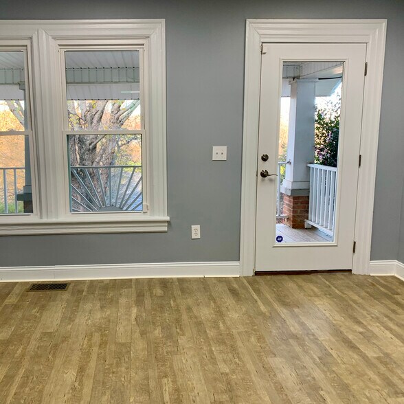 More Photos Of 5587 Garden Village Way, Greensboro Office For Lease