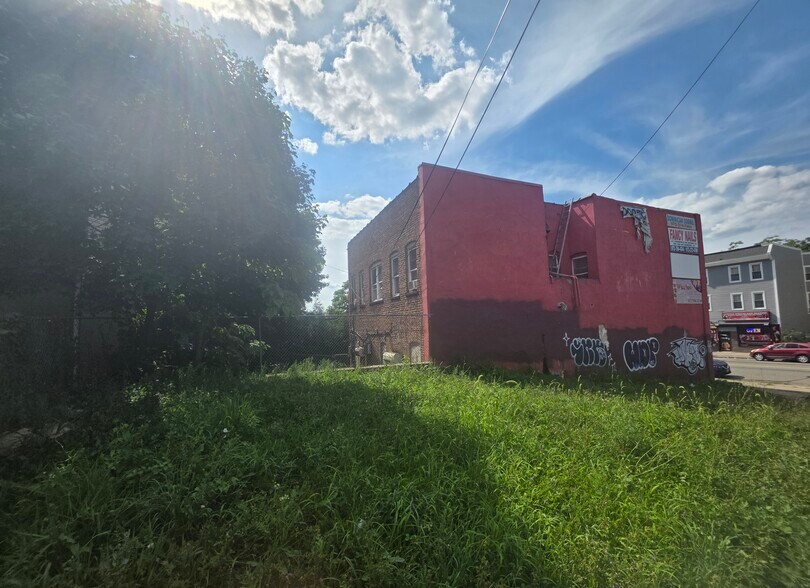 More Photos Of 721 Springfield Ave, Newark Storefront Retail Residential For Sale