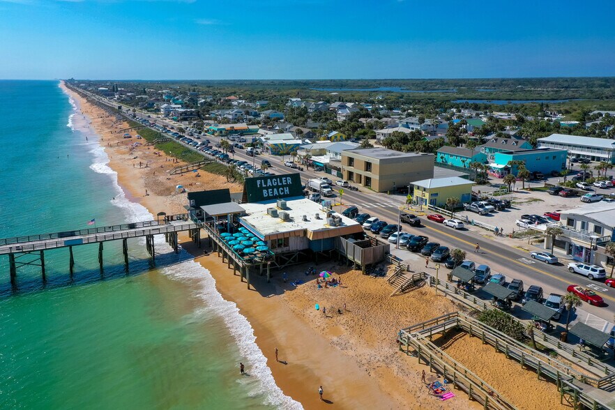 More Photos Of 1544 S Oceanshore Blvd, Flagler Beach Hotel For Sale
