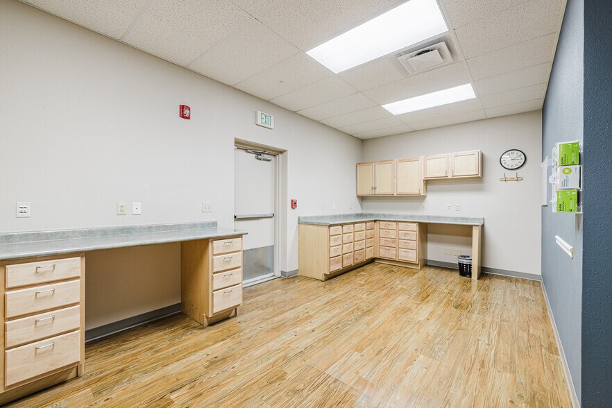 More Photos Of 2715 Argent Ave, Elko Unknown For Lease