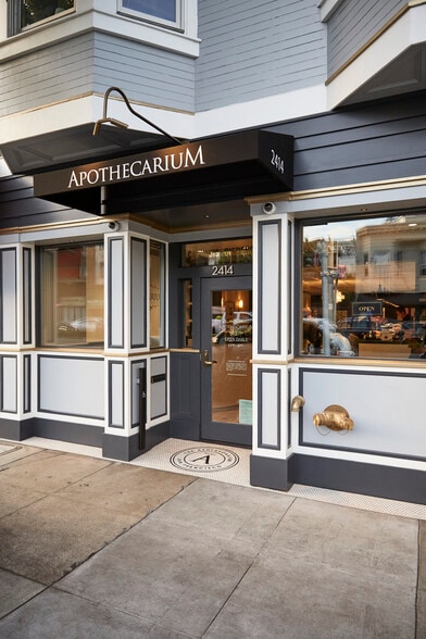 More Photos Of 2412-2414 Lombard St, San Francisco Storefront Retail Residential For Sale