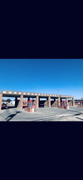 Primary Photo Of 1907 SE 13th Ave, Amarillo Carwash For Sale