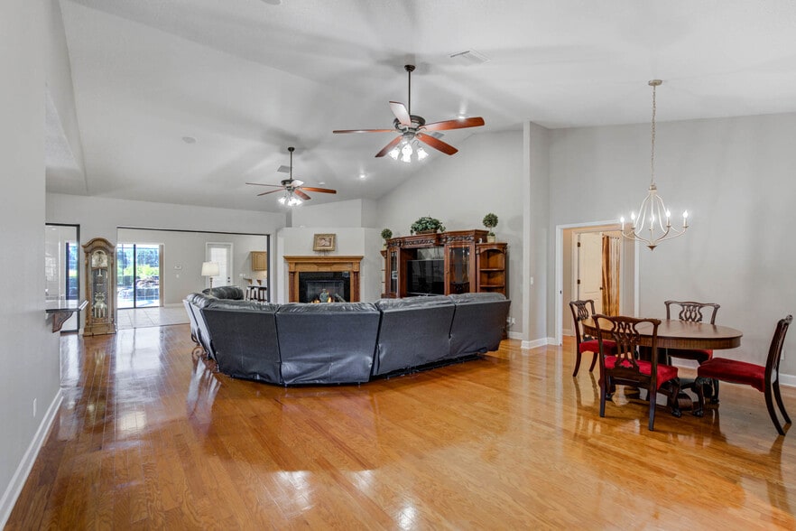 More Photos Of 701 E State Road 60, Plant City Land For Sale